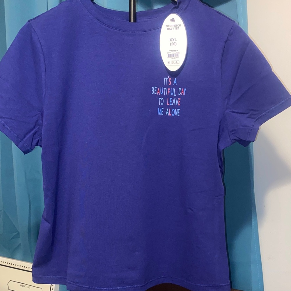NWT!! IT’S A BEAUTIFUL DAY TO LEAVE ME ALONE— baby stretch tee